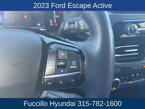 Used 2023 Ford Escape Active image 18