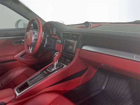Used 2013 Porsche 911 Carrera 4S image 29