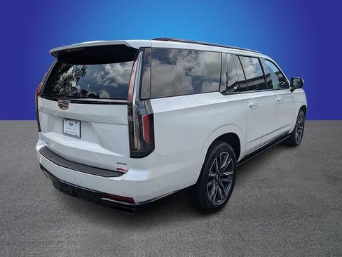 Certified 2023 Cadillac Escalade ESV Sport Platinum w/ LPO, Floor Liner Package AWD/4WD image 5