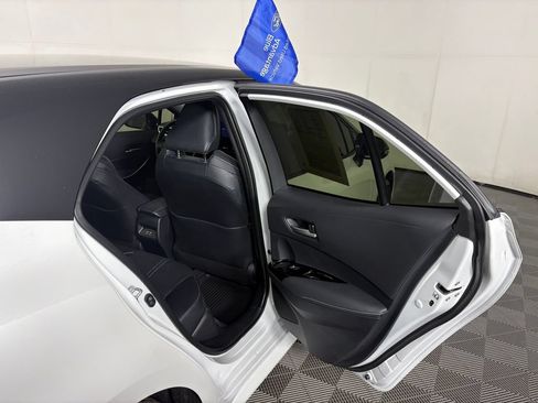 Used 2026 Toyota Corolla XSE FWD image 30
