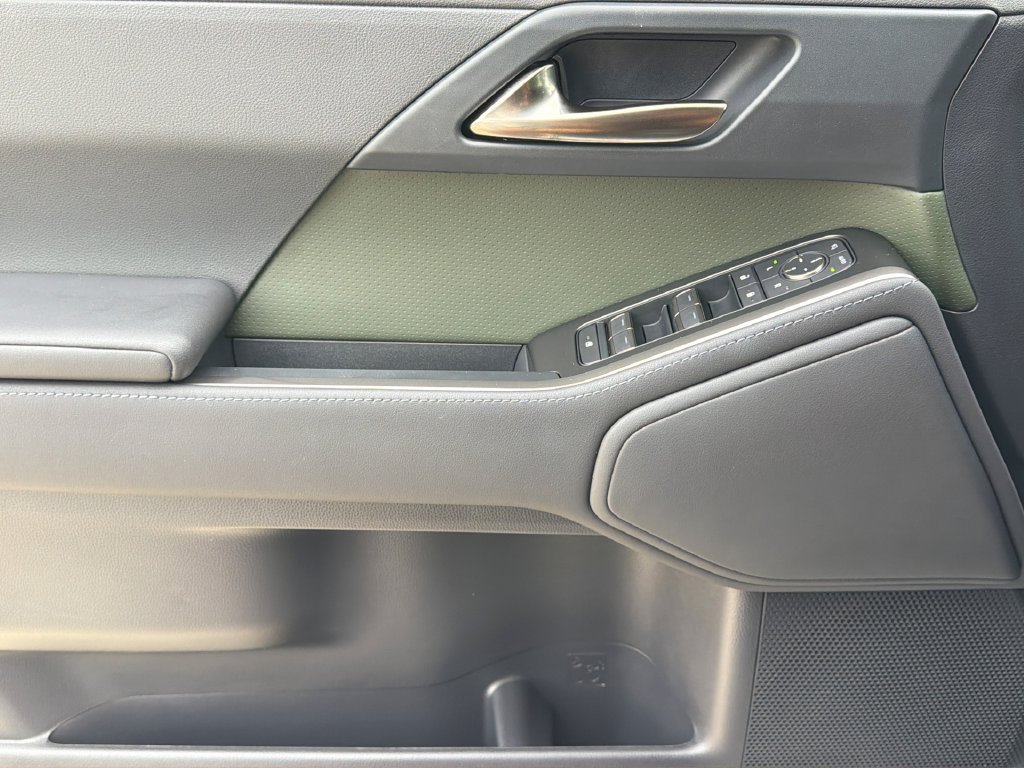 Used 2025 Lexus GX 550 AWD/4WD image 29