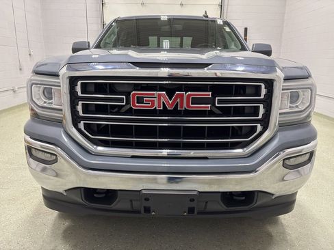 Used 2016 GMC Sierra 1500 SLE w/ SLE Value Package AWD/4WD image 11