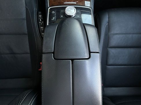 Used 2014 Mercedes-Benz E 350 Cabriolet image 31