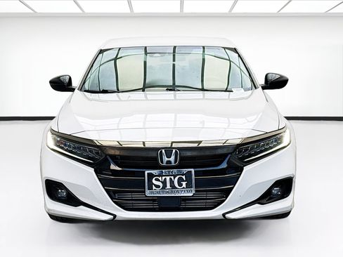 Used 2021 Honda Accord Sport Special Edition image 2