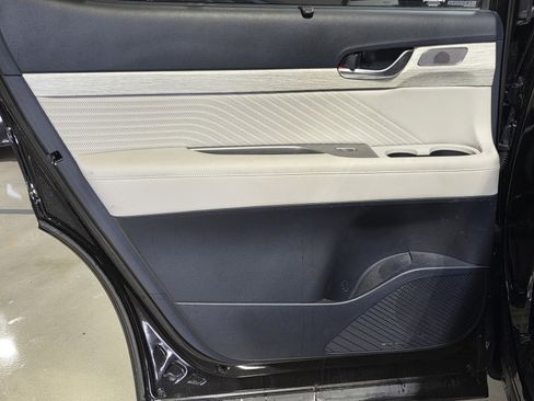 Used 2023 Hyundai Palisade Calligraphy w/ Cargo Package image 8