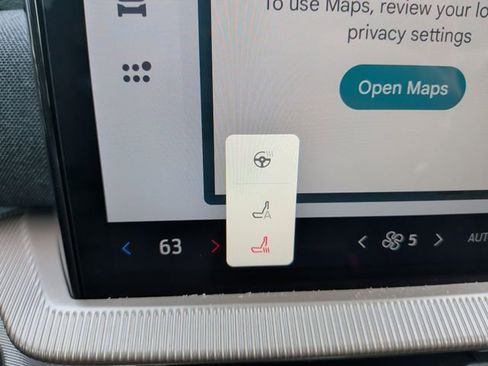 New 2026 Ford Explorer Active w/ Active Comfort Package image 24