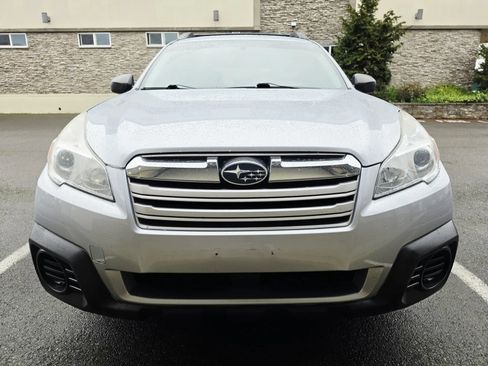 Used 2013 Subaru Outback 2.5i AWD/4WD image 8
