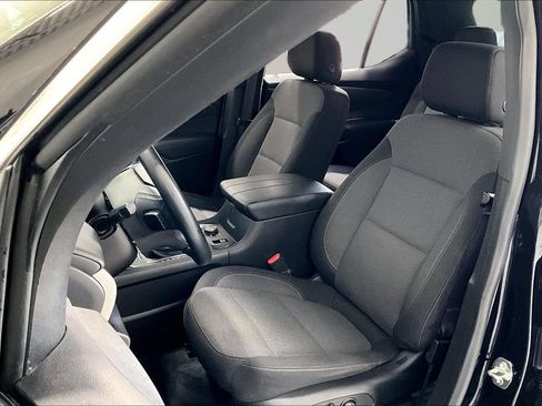 Used 2023 Chevrolet Traverse LT AWD/4WD image 21