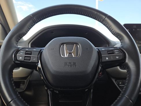 Used 2023 Honda HR-V EX-L image 26
