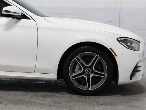 Used 2023 Mercedes-Benz E 350 4MATIC Sedan image 4