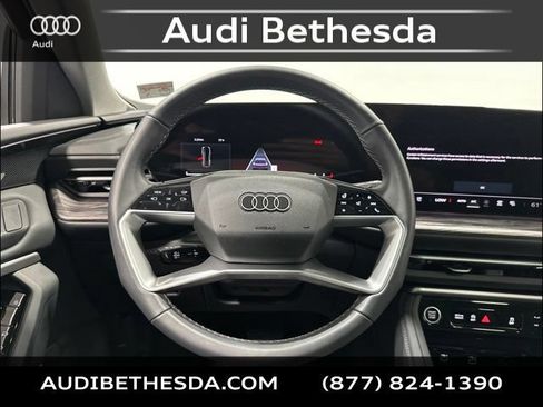 Certified 2025 Audi Q5 Premium AWD/4WD image 16