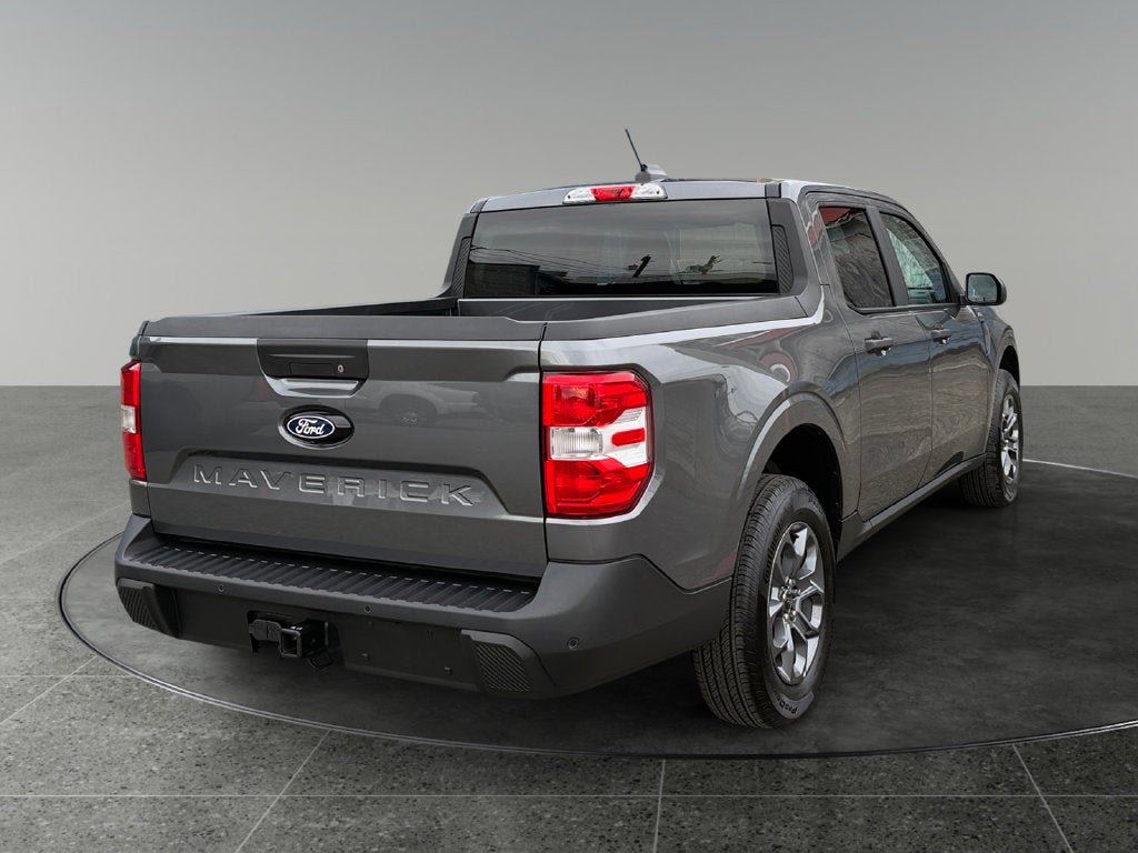 Certified 2025 Ford Maverick XLT w/ 4K Tow Package AWD/4WD image 9