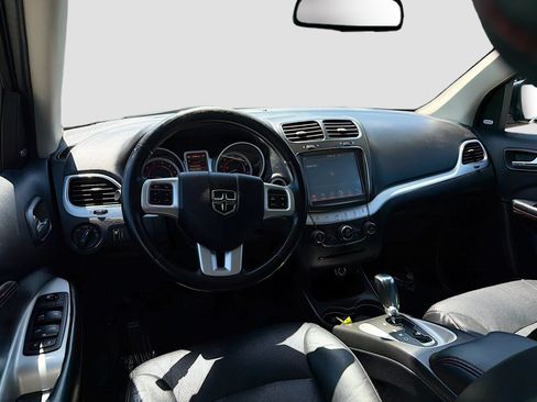 Used 2019 Dodge Journey GT AWD/4WD image 13