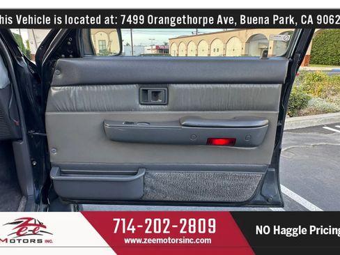 Used 1995 Toyota 4Runner SR5 RWD image 25