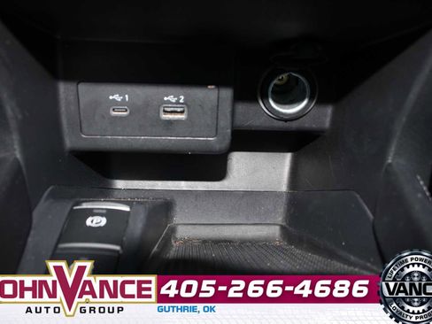 Used 2022 Nissan Kicks SV image 36