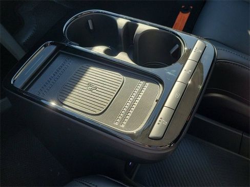 New 2026 Hyundai Ioniq 5 SEL image 14