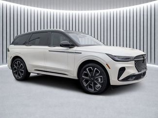 New 2026 Lincoln Nautilus Reserve video 2