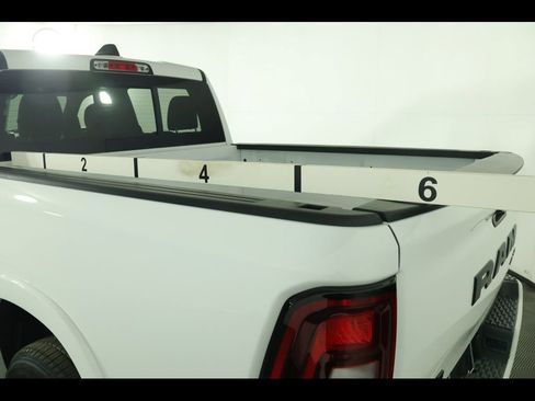 New 2026 RAM 1500 4x4 Crew Cab image 15
