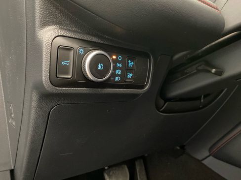 New 2026 Ford Explorer ST-Line w/ ST-Line Street Pack AWD/4WD image 18