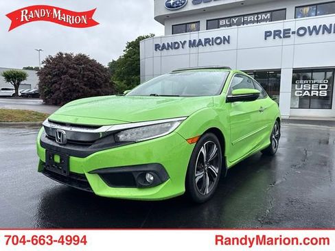 Used 2016 Honda Civic Touring image 1