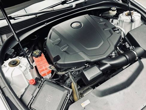 Used 2018 Cadillac CTS Luxury RWD image 47