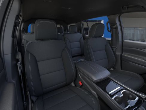 New 2026 Chevrolet Traverse LT FWD image 16