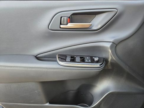 Certified 2026 Toyota Crown XLE image 17