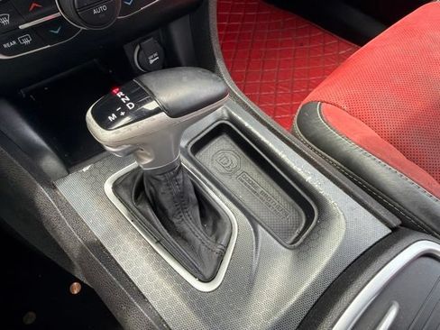 Used 2016 Dodge Charger SRT w/ Harman/Kardon Audio Group RWD image 35