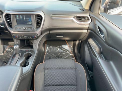 Used 2017 GMC Acadia SLE w/ Driver Alert Package I image 28