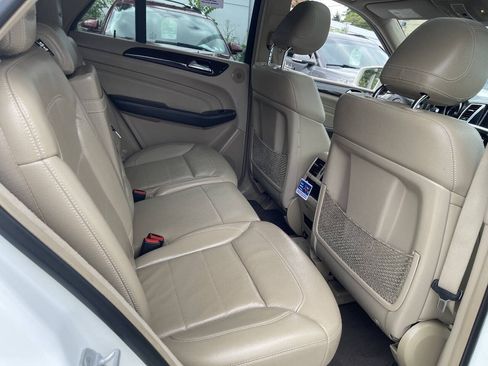 Used 2014 Mercedes-Benz ML 350 4MATIC image 25