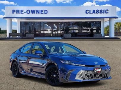 Used 2025 Toyota Camry SE