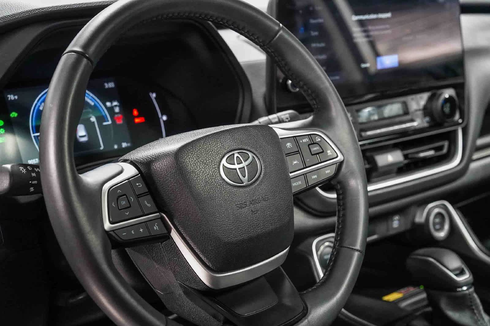 Certified 2025 Toyota Grand Highlander XLE FWD image 23