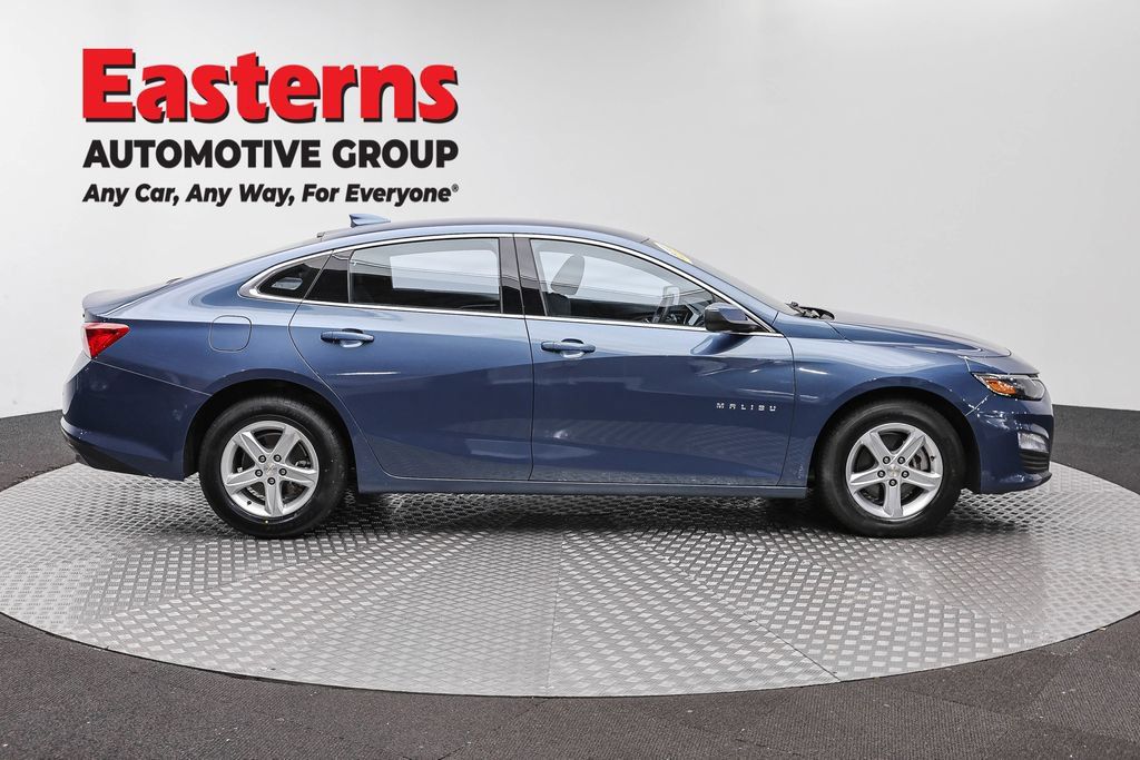 Used 2024 Chevrolet Malibu LT FWD image 6