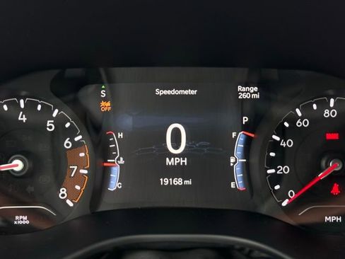 Used 2023 Jeep Compass Limited image 19