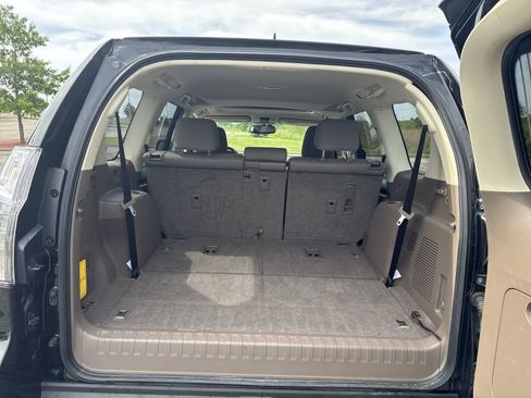 Used 2019 Lexus GX 460 Premium AWD/4WD image 30
