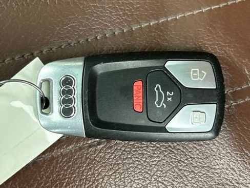 Used 2019 Audi Q5 2.0T Premium w/ Convenience Package AWD/4WD image 79