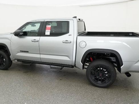 New 2026 Toyota Tundra SR5 AWD/4WD image 40