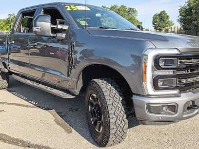 Certified 2025 Ford F250 Platinum w/ Tremor Off-Road Package