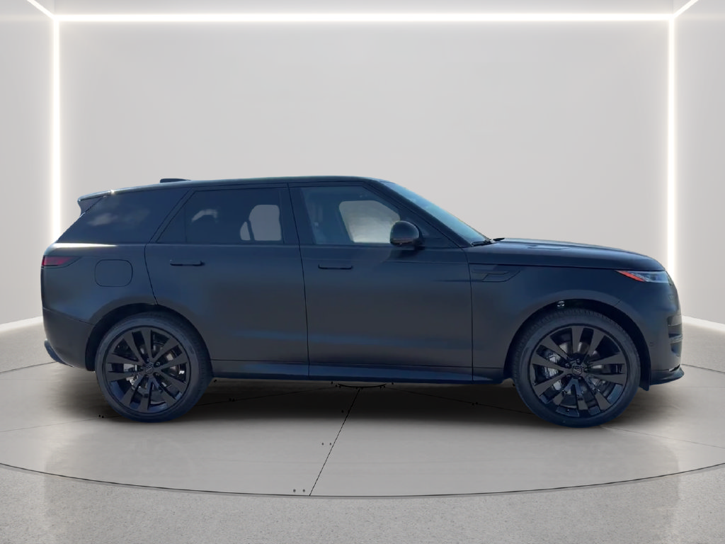 New 2027 Land Rover Range Rover Sport Dynamic SE AWD/4WD image 4