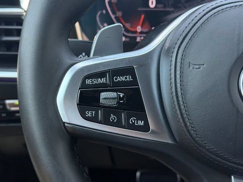 Used 2020 BMW 330i Sedan w/ M Sport Package RWD image 25