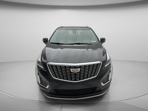Used 2022 Cadillac XT5 Premium Luxury AWD/4WD image 2