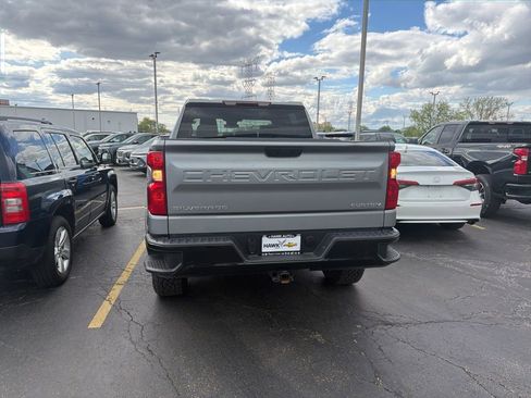 Used 2024 Chevrolet Silverado 1500 Custom Trail Boss AWD/4WD image 7