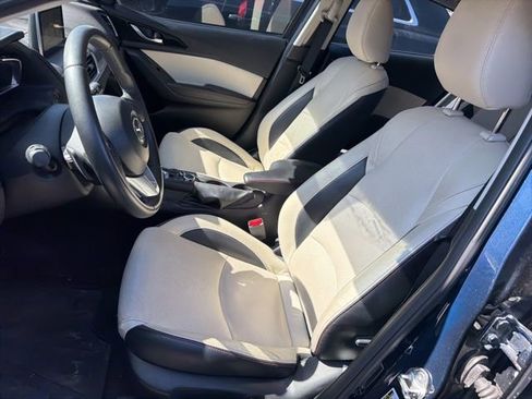 Used 2016 MAZDA MAZDA3 s Grand Touring image 9
