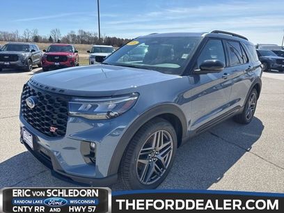 New 2026 Ford Explorer ST w/ Sun And Sound Package