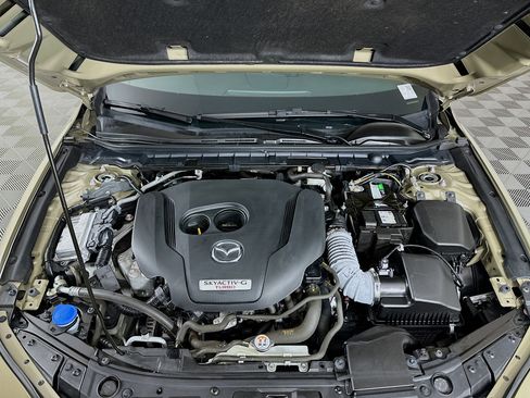 Used 2024 MAZDA MAZDA3 s image 32