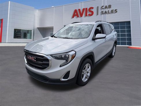 Used 2021 GMC Terrain SLE w/ Driver Convenience Package image 1