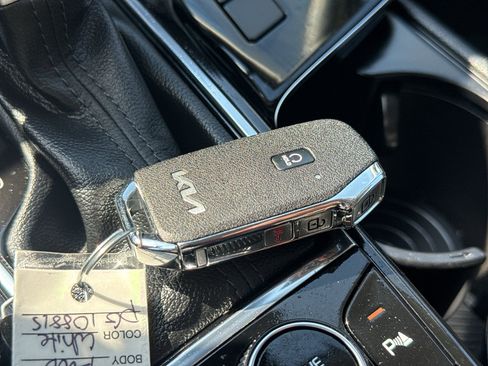 Used 2023 Kia Sportage EX FWD image 36