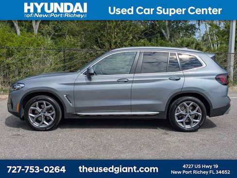 Used 2024 BMW X3 sDrive30i w/ Premium Package RWD image 2
