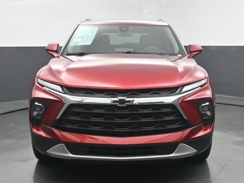 Used 2023 Chevrolet Blazer LT w/ Convenience Package FWD image 8