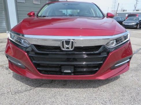 Used 2019 Honda Accord Hybrid image 5